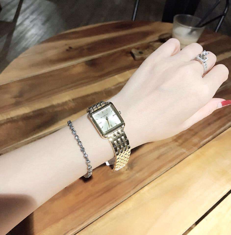Michael Kors 30mm Watch MK4377