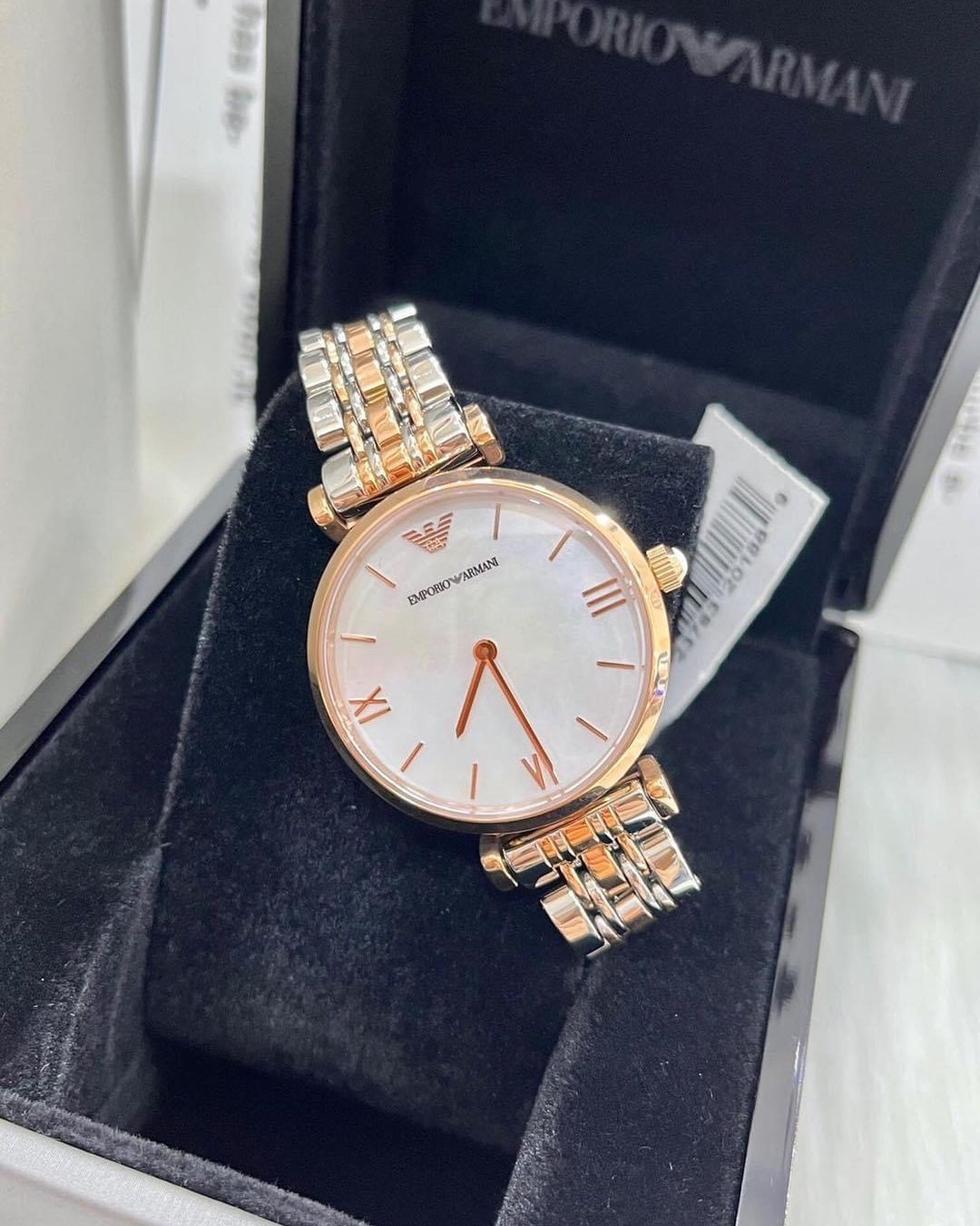 Montre EMPORIO ARMANI Pour Femme, AR1683