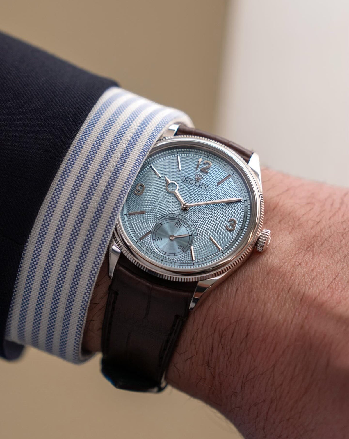ROLEX PERPETUEL 1908 39 MM CUIRE MARRON FOND BLEU