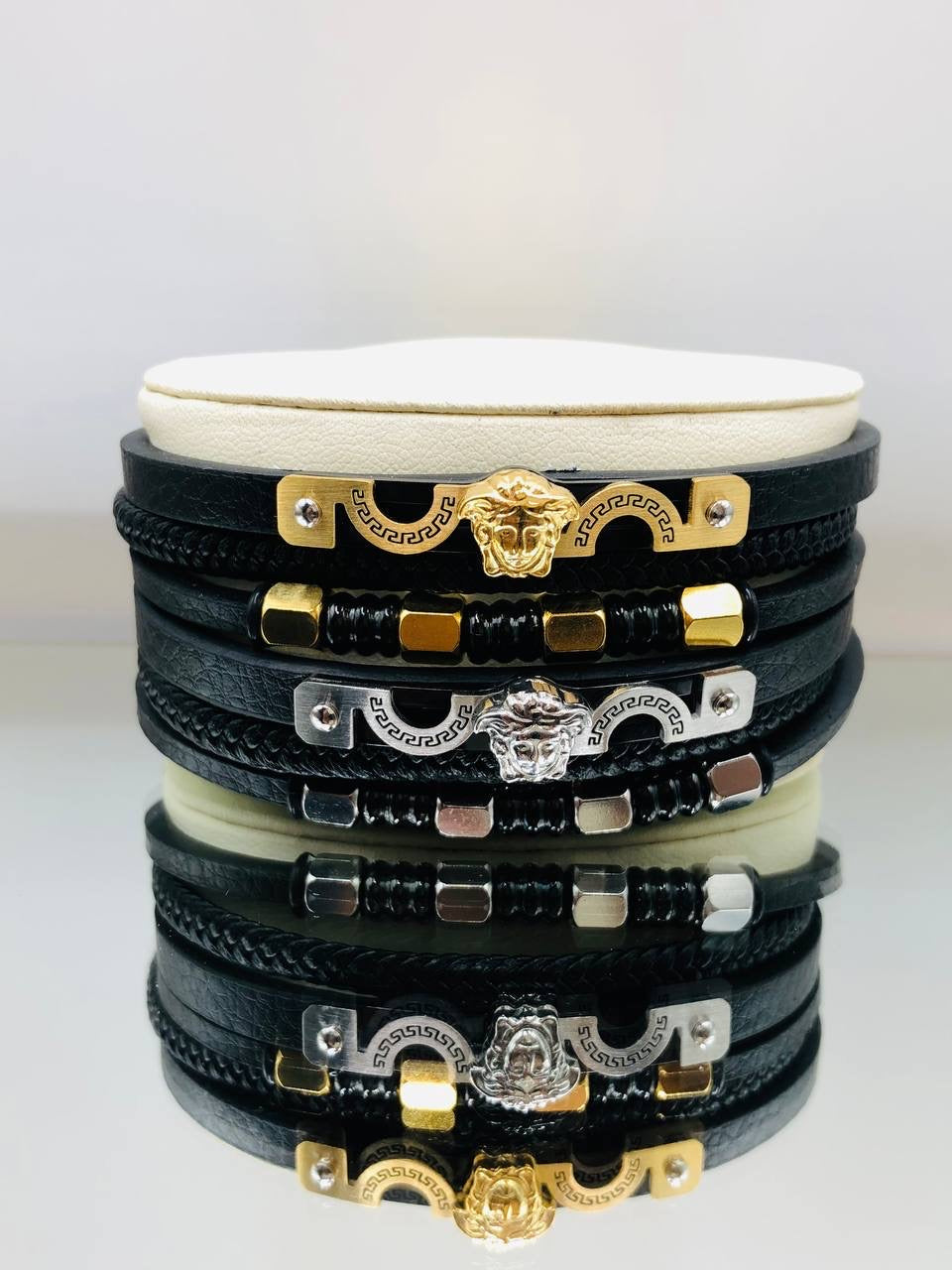 bracelet cuir  de Luxe Pour Homme / H30084