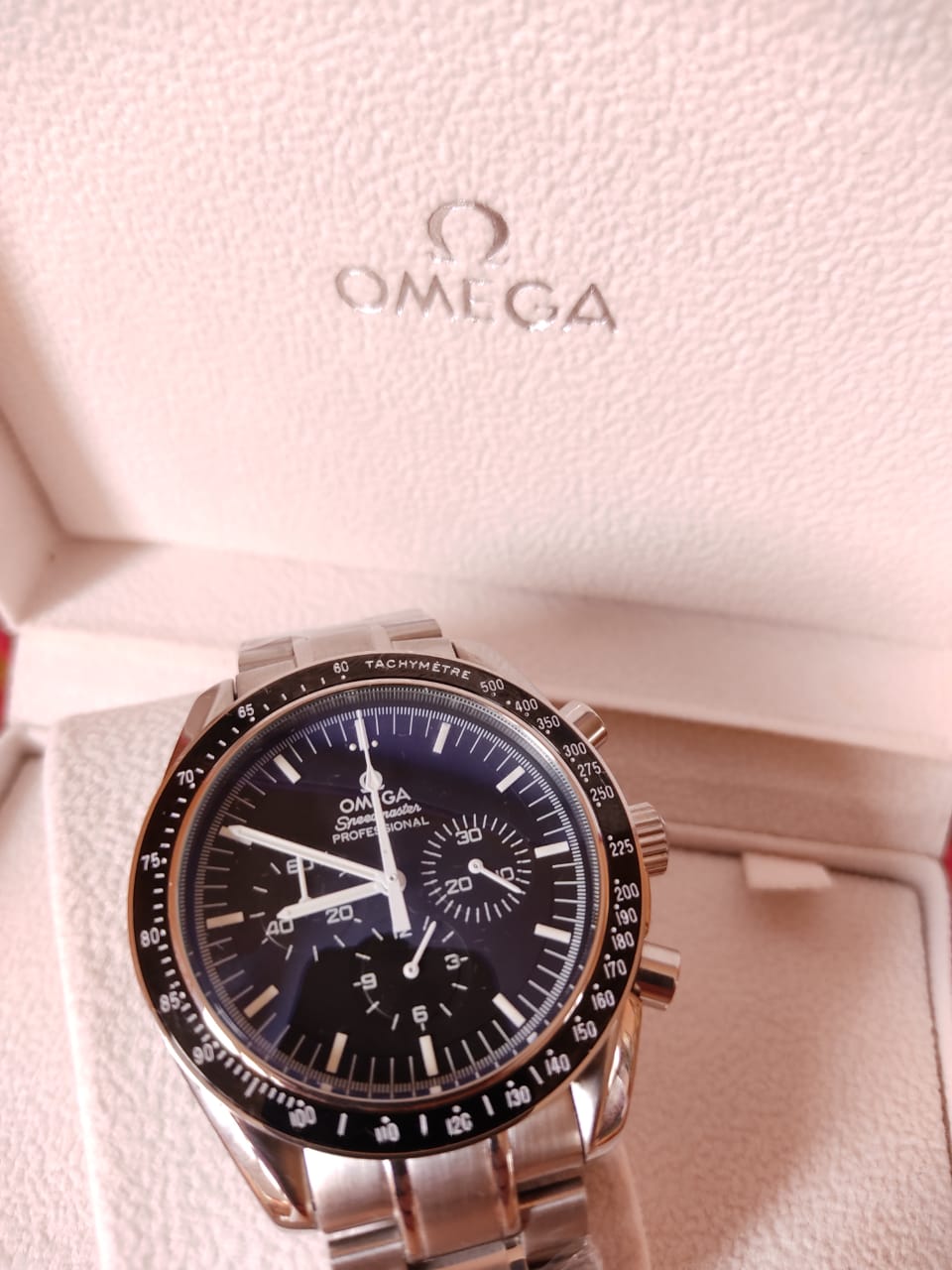 SPEEDMASTER MOONWATCH PROFESSIONNELLE CHRONOGRAPHE 42MM