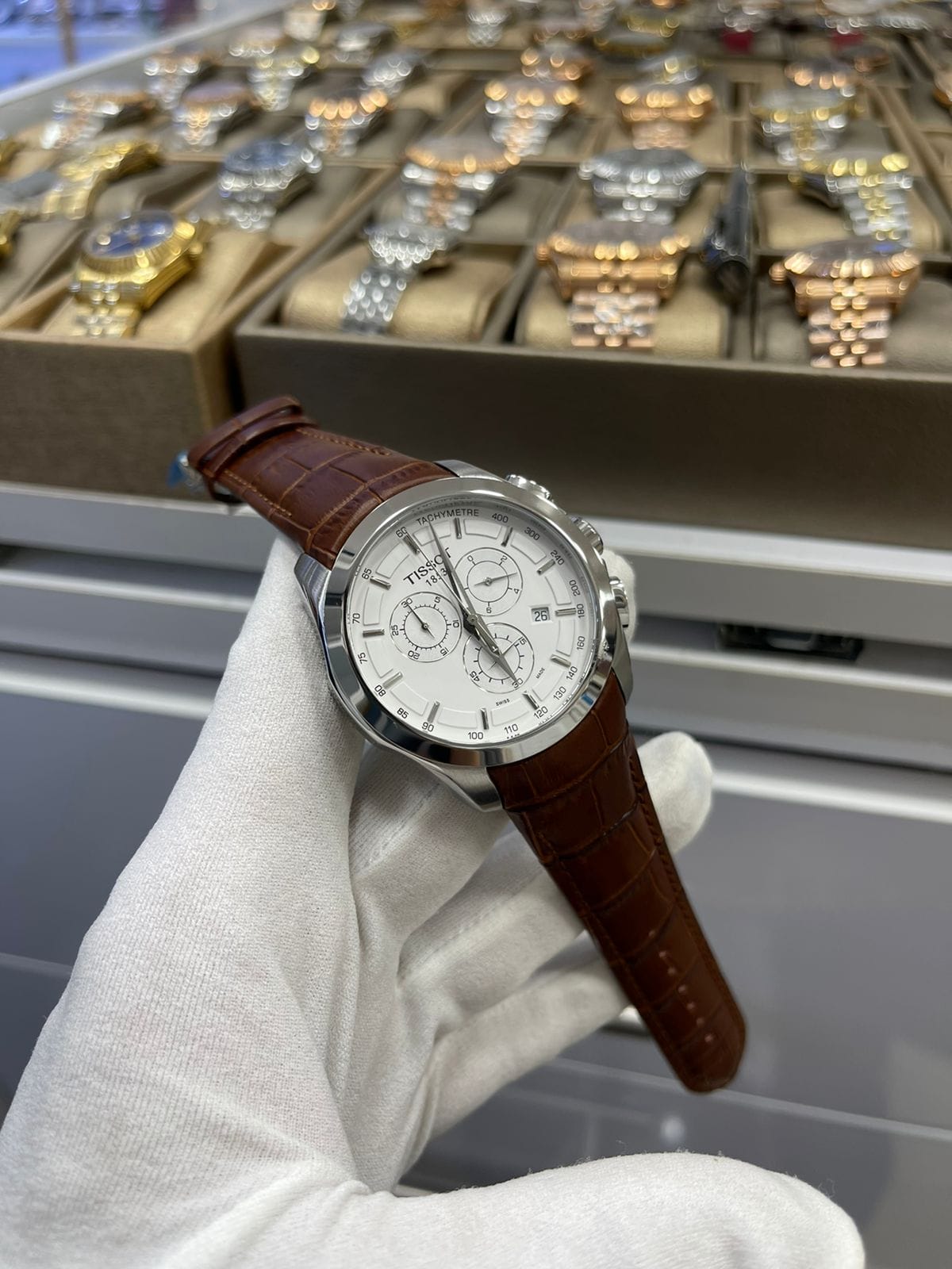 Montre Tissot Couturier T035.617.16.031.00 Chronographe