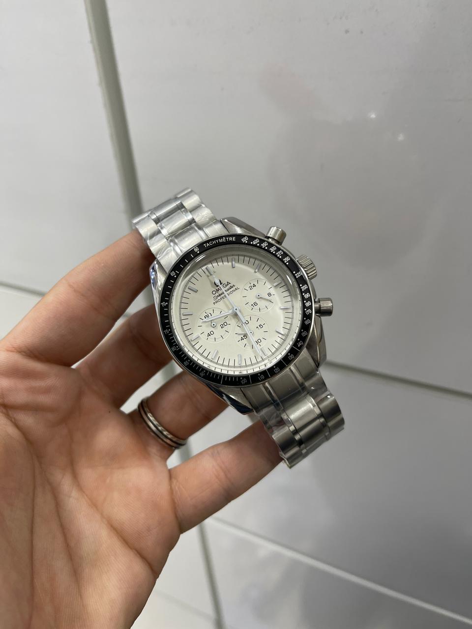 SPEEDMASTER MOONWATCH PROFESSIONNELLE CHRONOGRAPHE 42MM