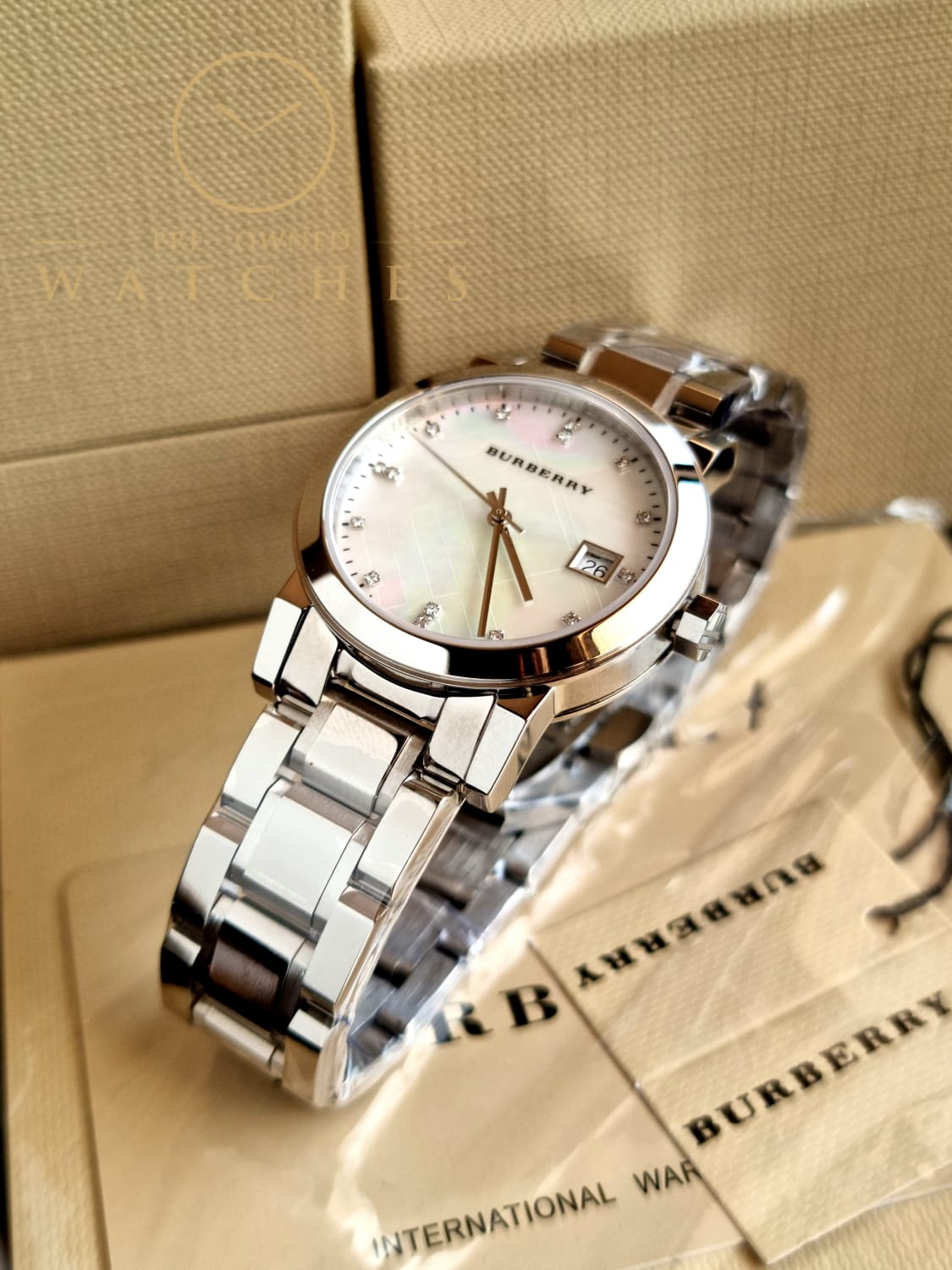Swiss Rare Diamonds Silver 34 mm BU9125