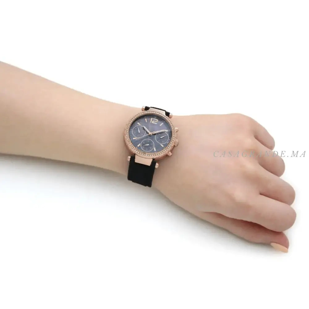 Guess GW0113L2 femme