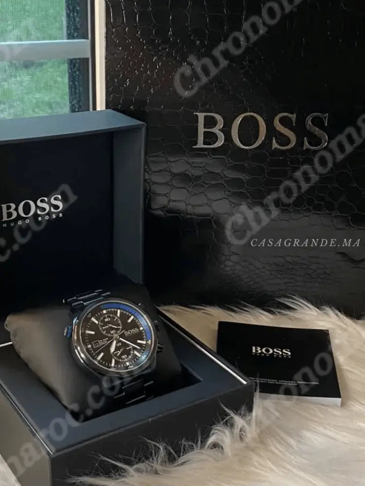 Hugo Boss Globetrotter Black Dial Men's Watch 1513824